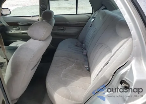 1999 Mercury Grand Marquis Gs z USA, uszkodzony, nr VIN 2MEFM74WXXX635856